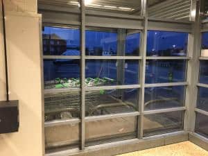 Commercial window cleaning services