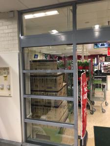 Commercial cleaning services for supermarkets