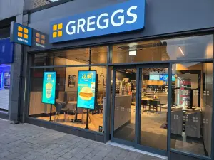 Greggs Castleford Retail Cleaning