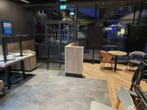 Greggs Castleford Retail Cleaning